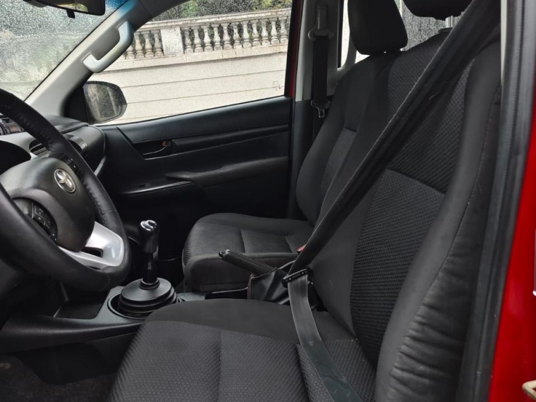 TOYOTA HILUX DX 4X2 2.4 - imagen 11