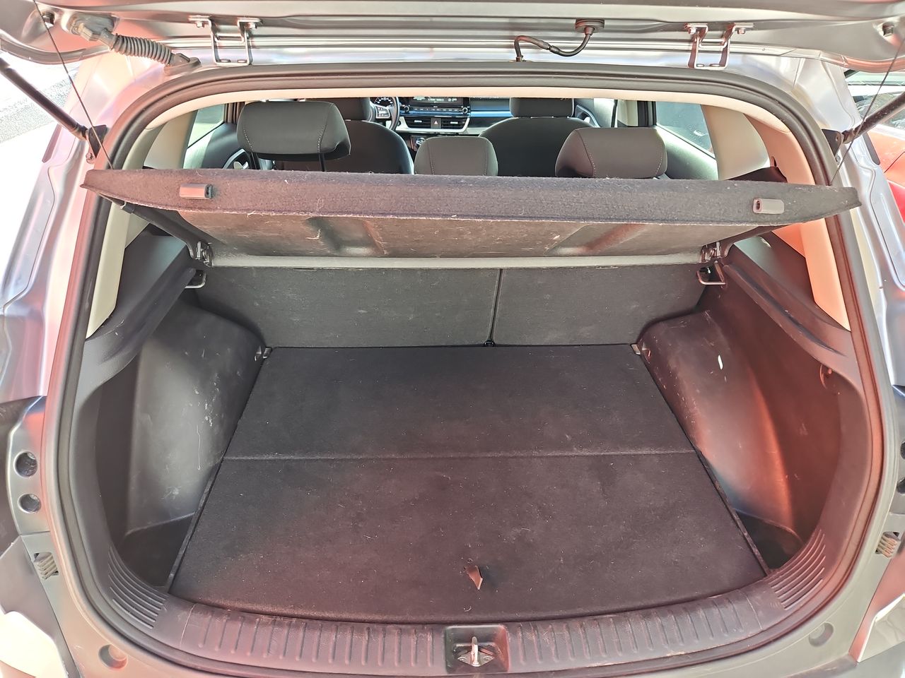 Kia Seltos Seltos Mpi 6mt 1.6 2023 Usado en Usados de Primera - Sergio Escobar