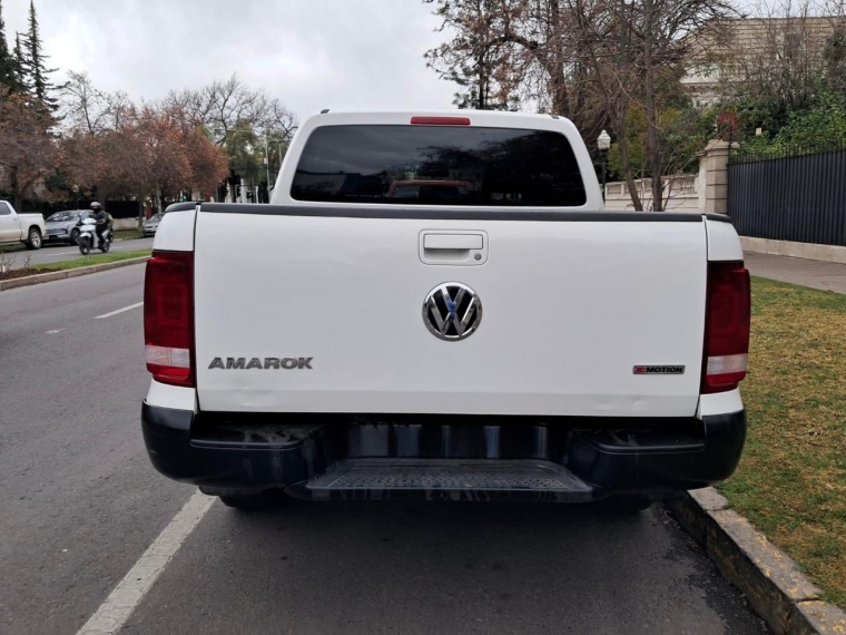 Volkswagen Amarok 4X4 2.0 Trendline — foto 5 de 17