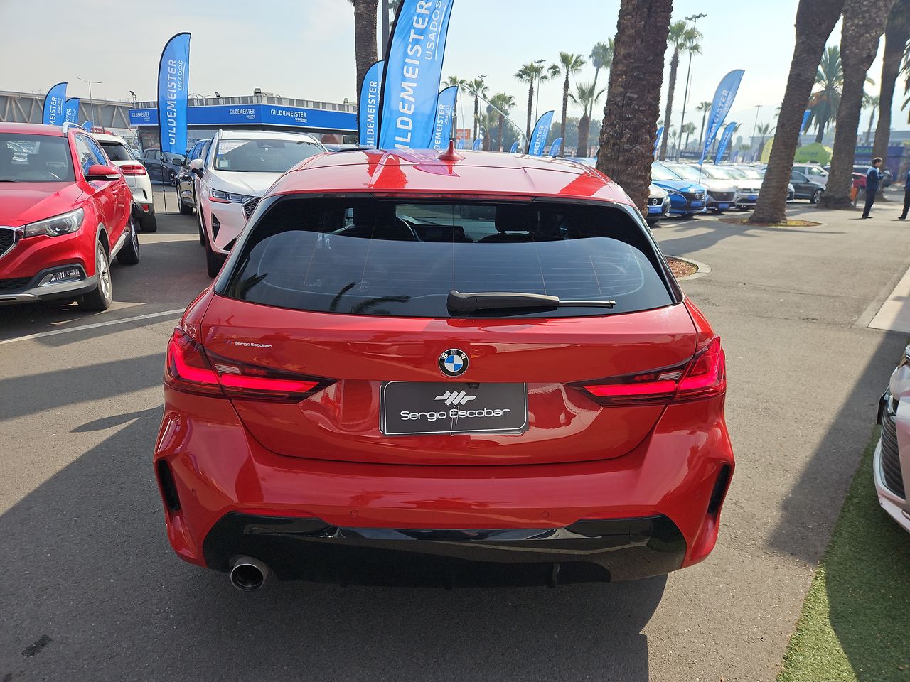 Bmw 118i 118i Hatchback 1.5 Aut 2023 Usado en Usados de Primera - Sergio Escobar