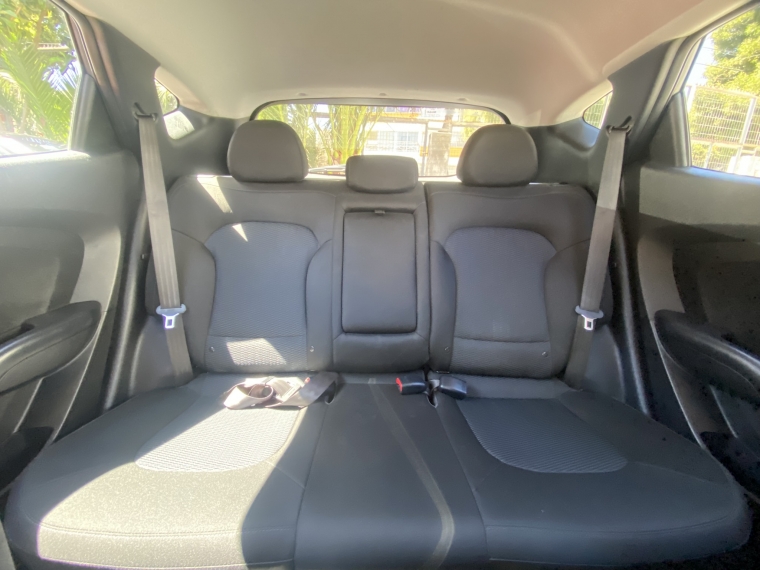 Hyundai Tucson Tucson 2.0 Mec 2015 Usado en Rosselot Usados