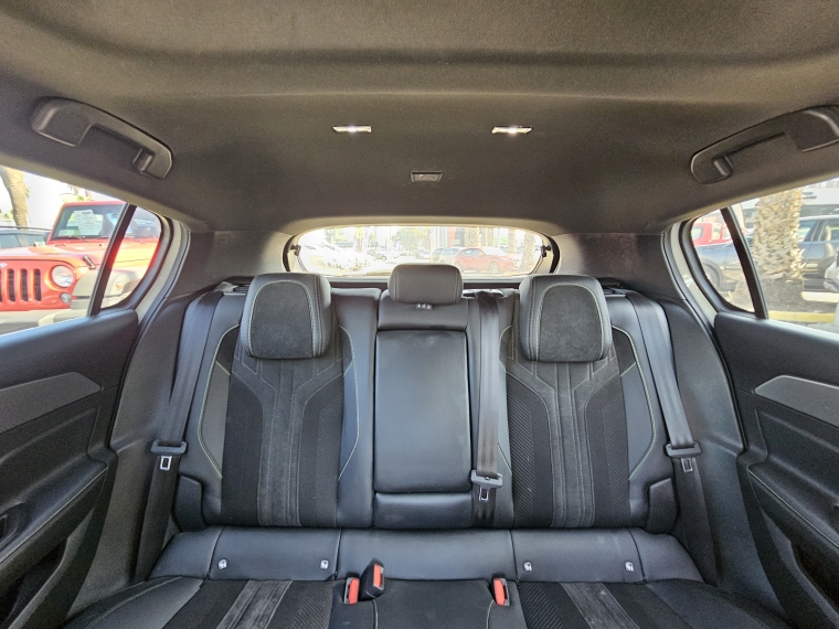 Peugeot 308 308 Puretech 1.2 Aut 2022 Usado  Usado en Kovacs Usados