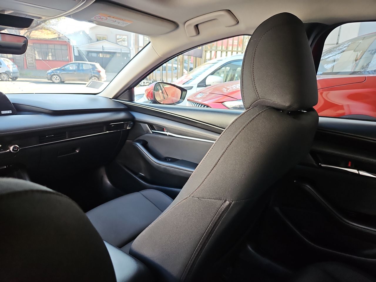 Mazda 3 3 Sedan 2.0 Aut 2023 Usado en Usados de Primera - Sergio Escobar