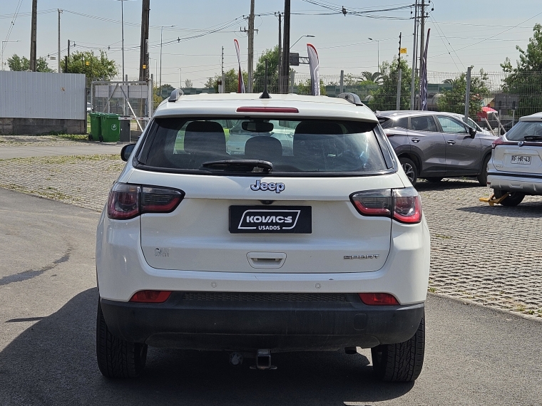 Jeep Compass Sport Lx Mt 2.4 2018 Usado  Usado en Kovacs Usados