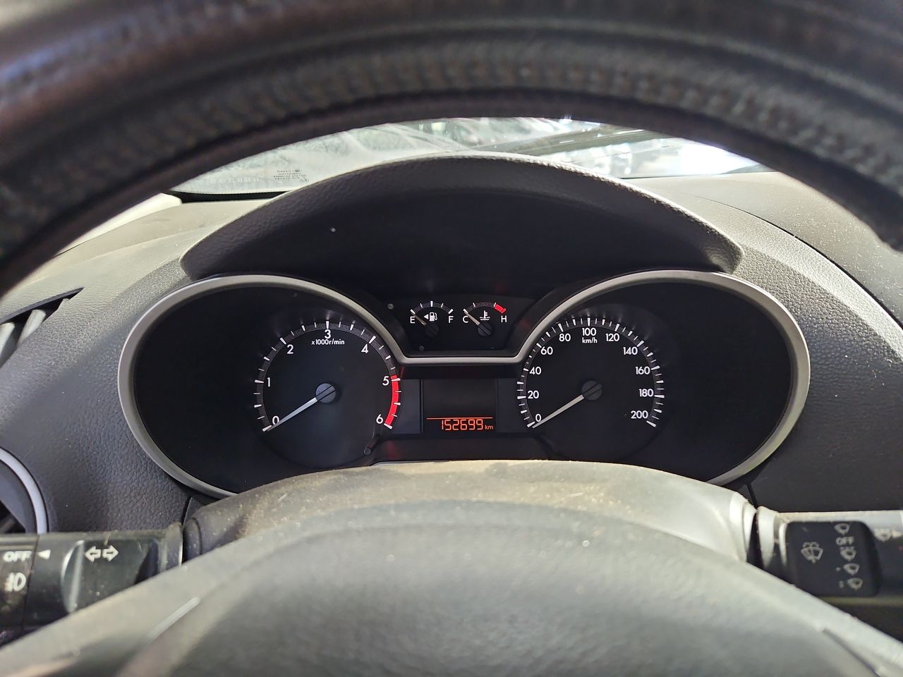 Mazda Bt-50 Bt 50 Dcab Sdx 4x4 3.2 Aut 2014 Usado en Usados de Primera - Sergio Escobar