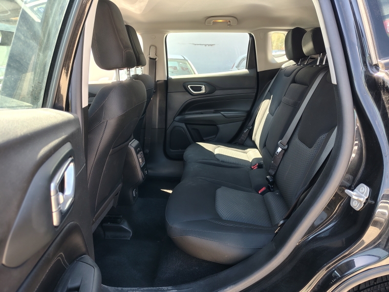 Jeep Compass Compass Sport 1.3 Aut 2022 Usado en Rosselot Usados