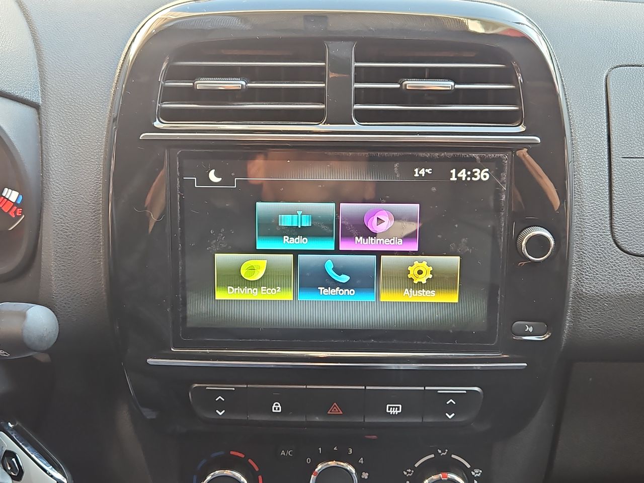 Renault Kwid Kwid Hb Mt 1.0 2024 Usado en Usados de Primera - Sergio Escobar