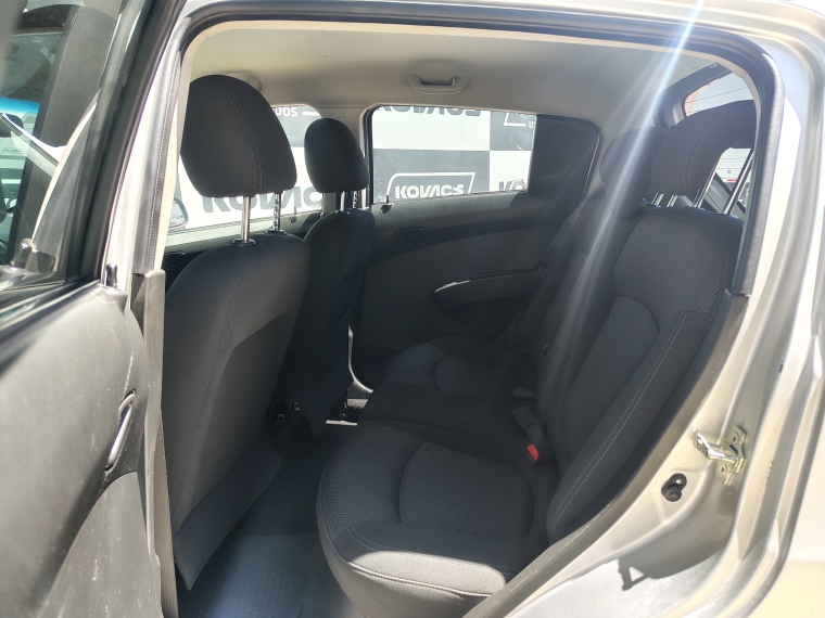 Chevrolet Spark 1.2 Gt Lt Mt De Ac Full 2021 Usado  Usado en Kovacs Usados