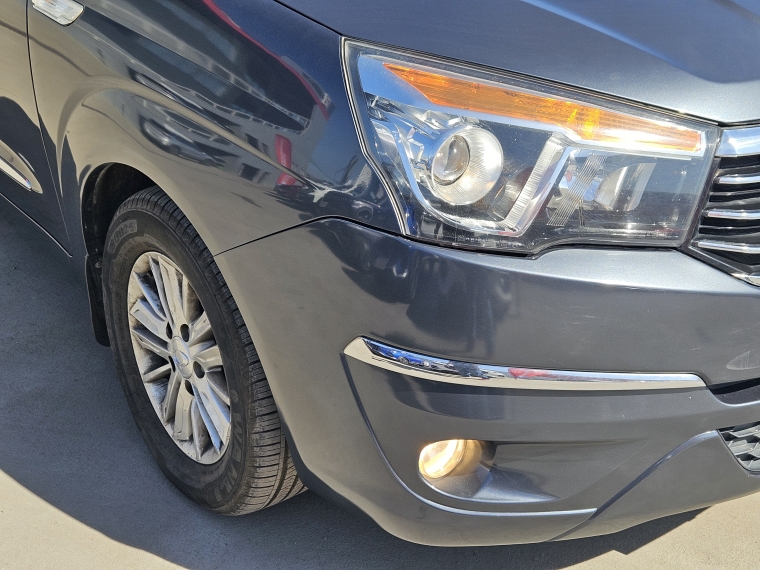 Ssangyong Stavic Stavic Xdi 4x2 At 2.2 - Rd201 Euro Vi 2019 Usado en Rosselot Usados