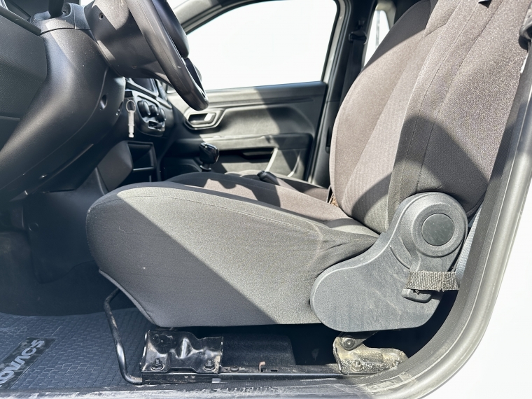 Ram 700 700 Slt Cs 1.4 2023 Usado  Usado en Webautos.cl