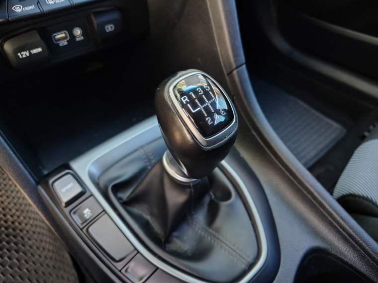 Hyundai Veloster 2.0 Js N Premium Mt 2019 Usado  Usado en Kovacs Usados