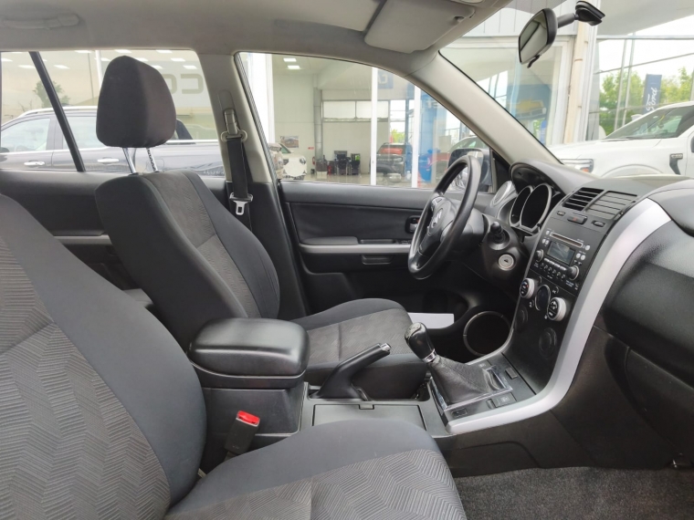 Suzuki Grand nomade 2.4 Glx Se Mt 4x2 2016 Usado Usado en Webautos.cl Suzuki Grand nomade 2.4 Glx Se Mt 4x2 2016 Usado Usado en Webautos.cl