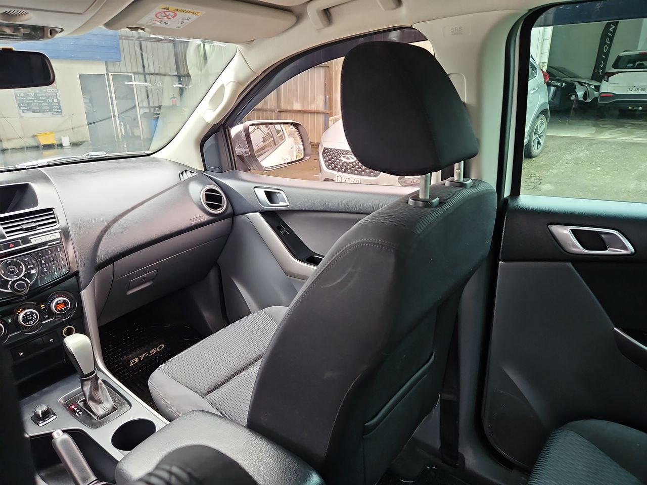 Mazda Bt-50 New Bt 50 Dcab Sdx 4x4 3.2 Aut 2021 Usado en Usados de Primera - Sergio Escobar
