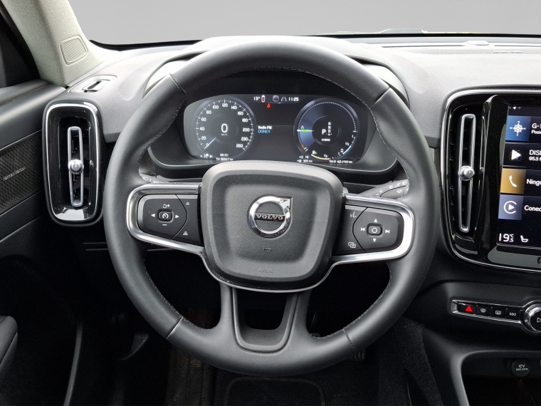 Volvo Xc40 T5 Hybrid R Design 1.5 Aut 2023 Usado Usado en BMW Premium Selection Volvo Xc40 T5 Hybrid R Design 1.5 Aut 2023 Usado Usado en BMW Premium Selection