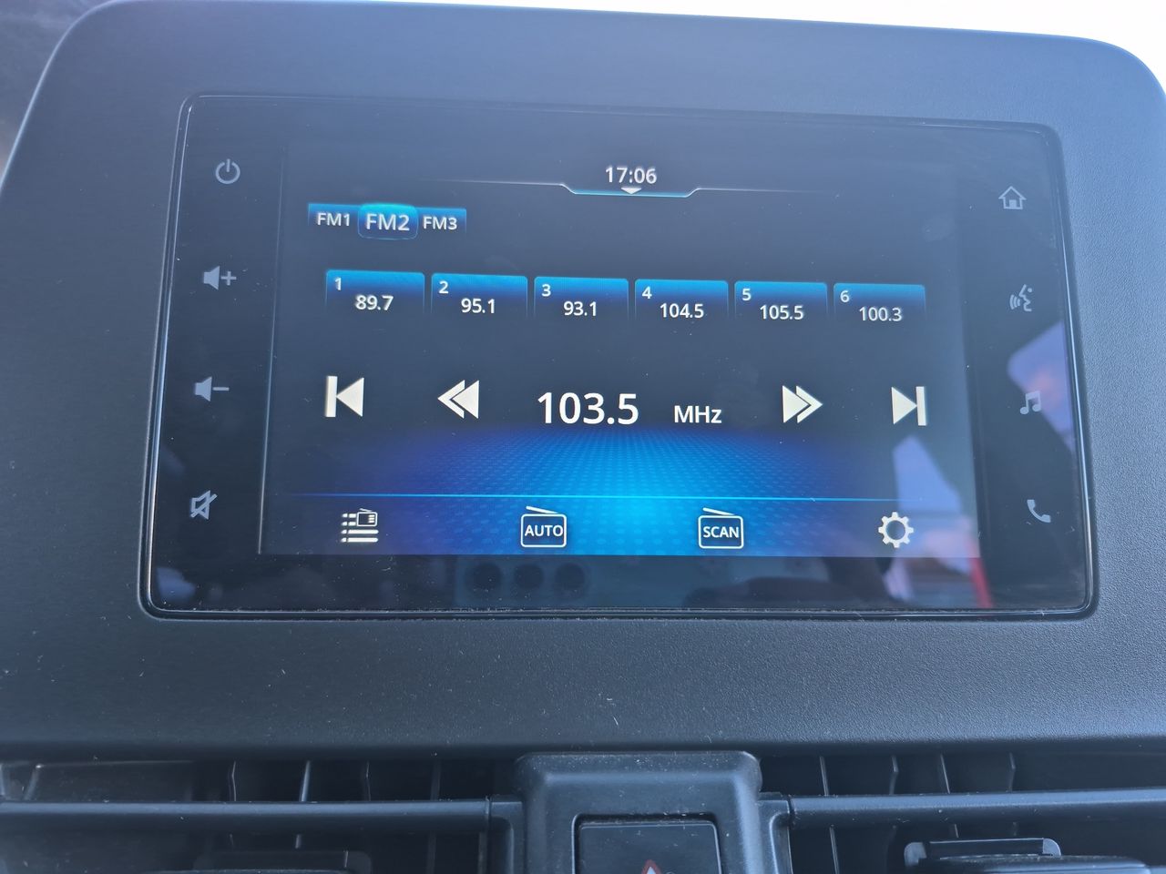 Suzuki Baleno Baleno 1.5 2023 Usado  Usado en Webautos.cl