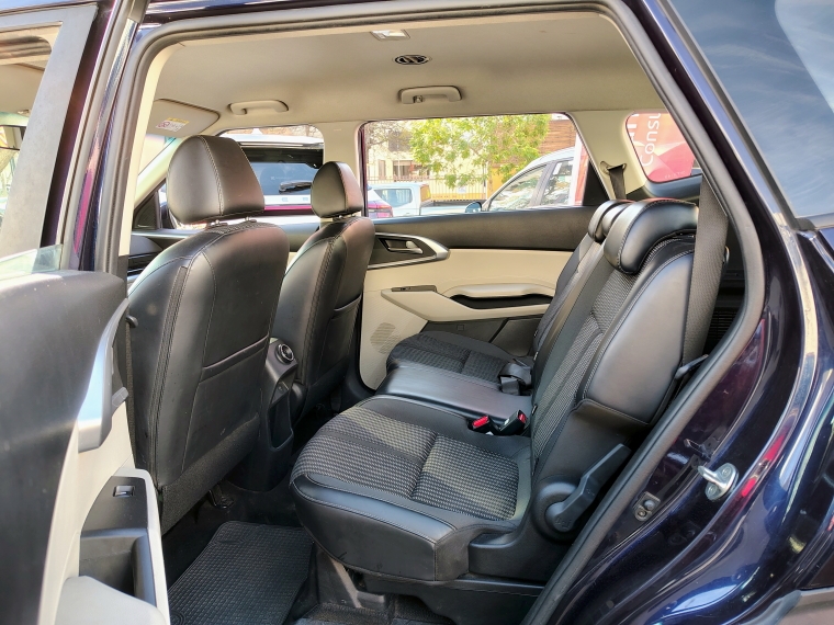 Kia Carens Carens Lx 1.5 2023 Usado en Rosselot Usados