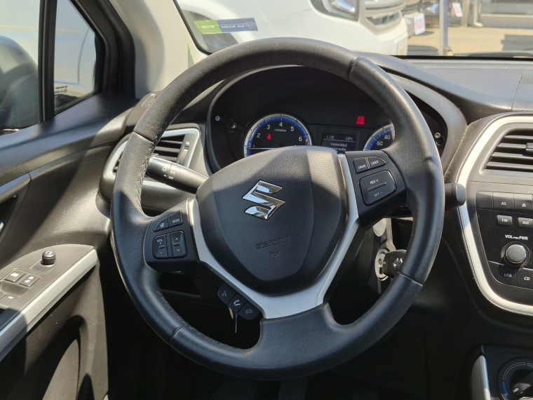 Suzuki S cross S Cross Gl Hb 1.6 2016 Usado en Rosselot Usados