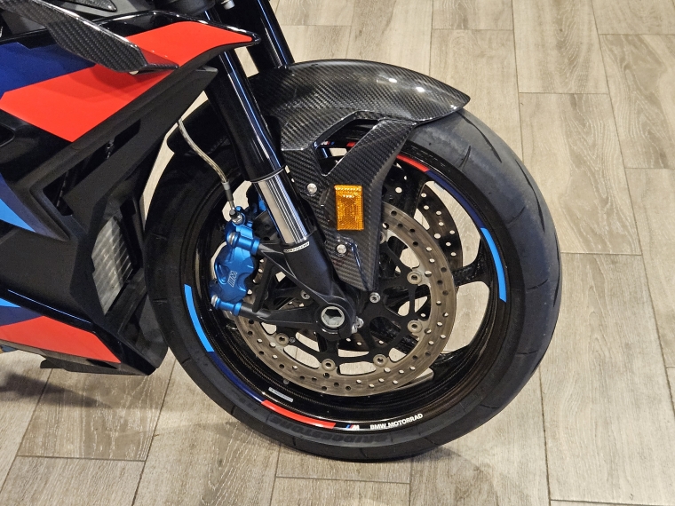 Bmw M 1000 r Carbon Pack 2025 Usado en BMW Premium Selection Bmw M 1000 r Carbon Pack 2025 Usado en BMW Premium Selection