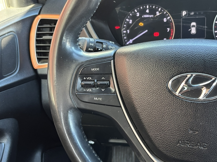 Hyundai I-20 I20 Active Gl 1.4 Aut 2017 Usado en Rosselot Usados