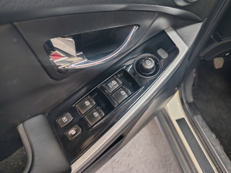 Ssangyong Korando Korando 2.0 2016 Usado en Rosselot Usados