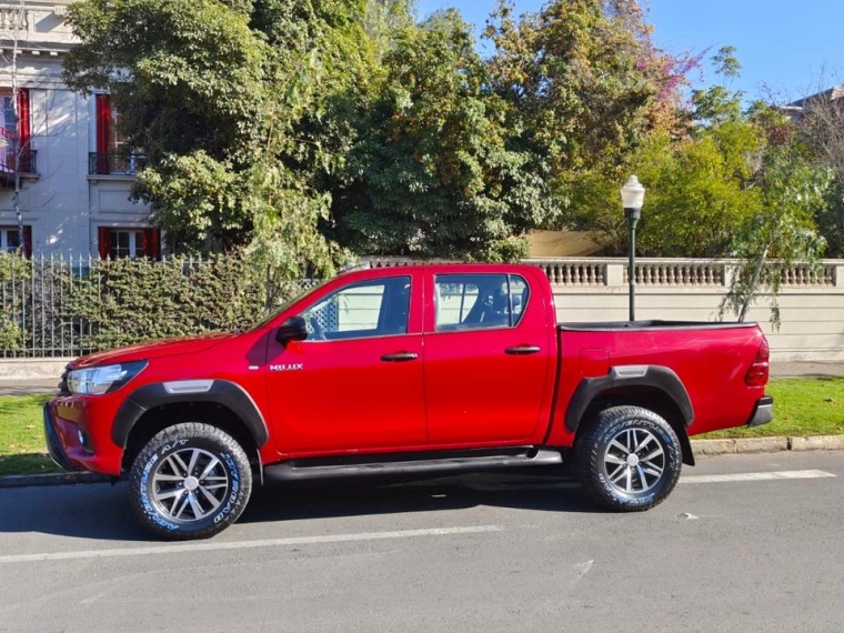 TOYOTA HILUX DX 4X2 2.4 - imagen 5