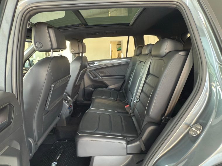 Volkswagen Tiguan Limited Tsi 2.0 Aut  2018 Usado en Automotriz Olea Flaño