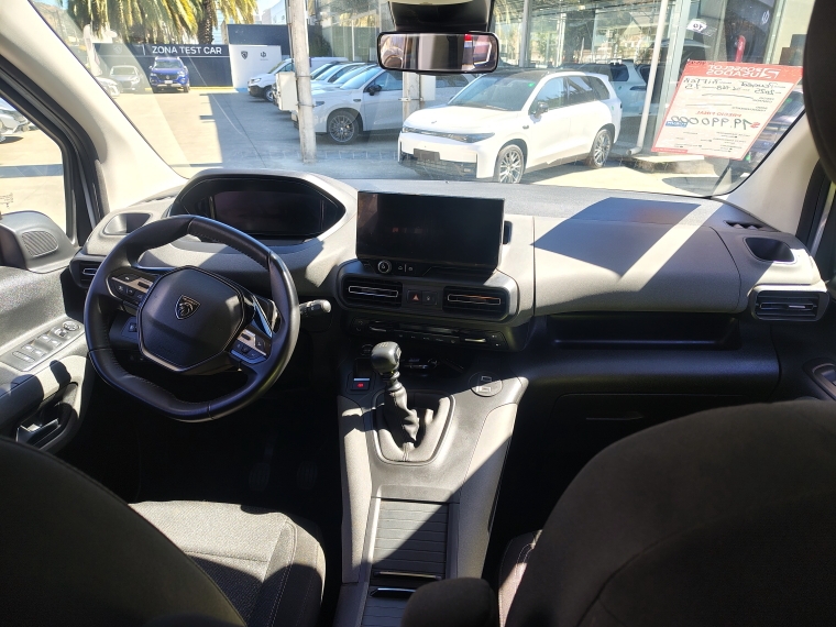 Peugeot Rifter Rifter Mca Allure Diesel 100hp Mt 2025 Usado en Rosselot Usados