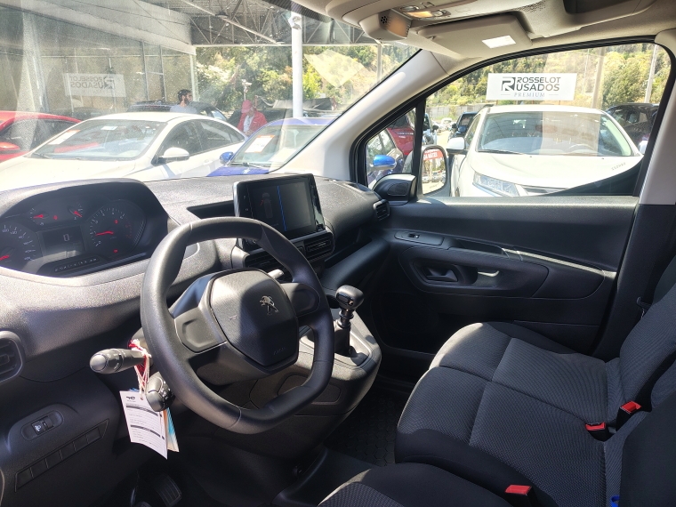 Peugeot Partner Partner L2 Bluehdi 100 2023 Usado en Rosselot Usados