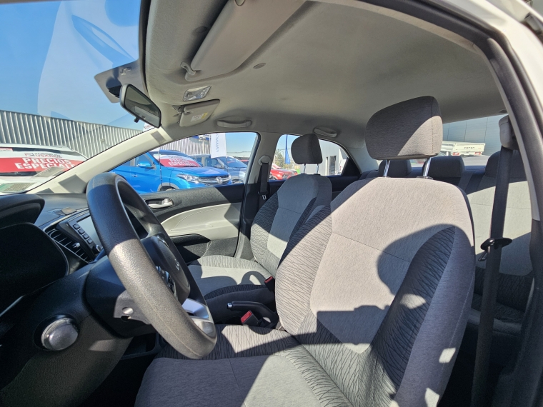 Kia Soluto Soluto Lx 1.4l 5mt Ac - 2225 2023 Usado en Rosselot Usados