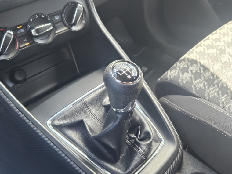 Mg Zs Std 1.5 Mt 2023 Usado  Usado en Kovacs Usados