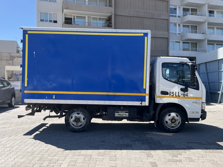 Hino City 515 515 Aut 2022 Usado  Usado en Kovacs Usados