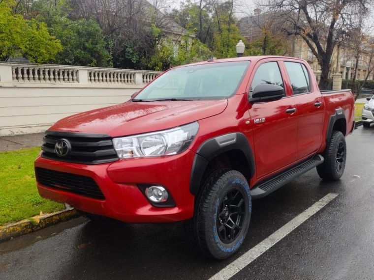 TOYOTA HILUX DX 4X2 2.4 - imagen 3