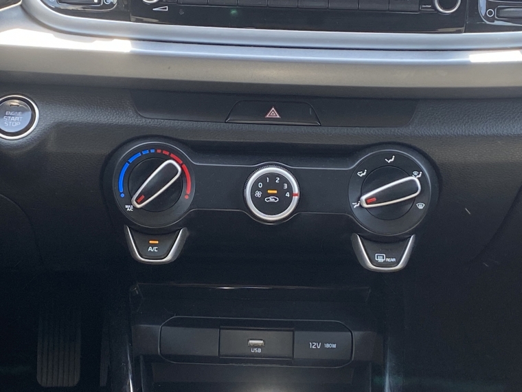 Kia Rio 4 6mt 1.4 2022 Usado  Usado en Kovacs Usados
