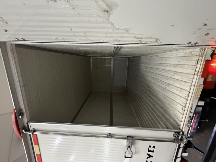 Kyc X5 Cargo Box 1.5l 5mt Ac 2022  Usado en Grass & Arueste