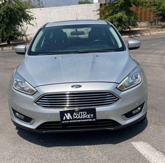 Ford Focus Titanium 2.0 Aut 2016  Usado en Automarket Chile