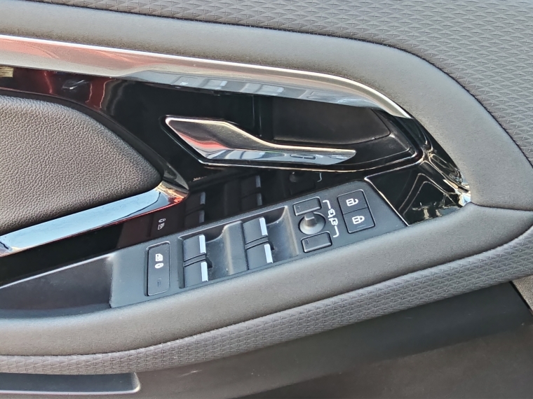 Land rover Range rover Evoque Mhev 4x4 2.0 Aut 2024 Usado Usado en BMW Premium Selection Land rover Range rover Evoque Mhev 4x4 2.0 Aut 2024 Usado Usado en BMW Premium Selection