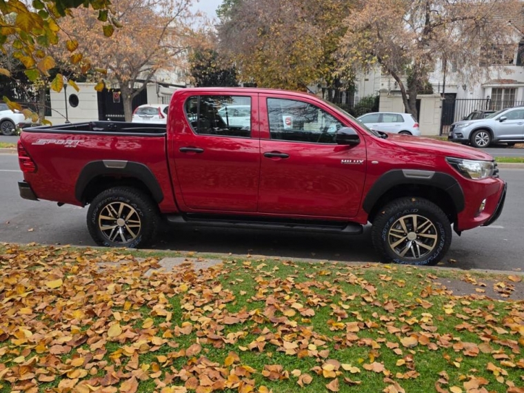 TOYOTA HILUX DX 4X2 2.4 - imagen 4