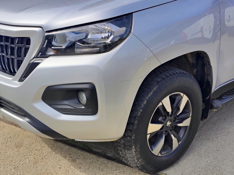 Peugeot Landtrek Landtrek Hdi 1.9 2022 Usado en Rosselot Usados