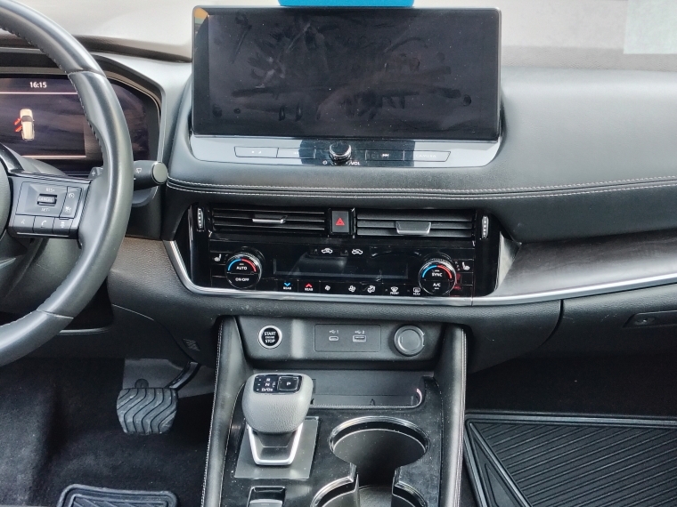 Nissan X-trail 2.5  Exclusive  At  4x4 2023 Usado  Usado en Kovacs Usados