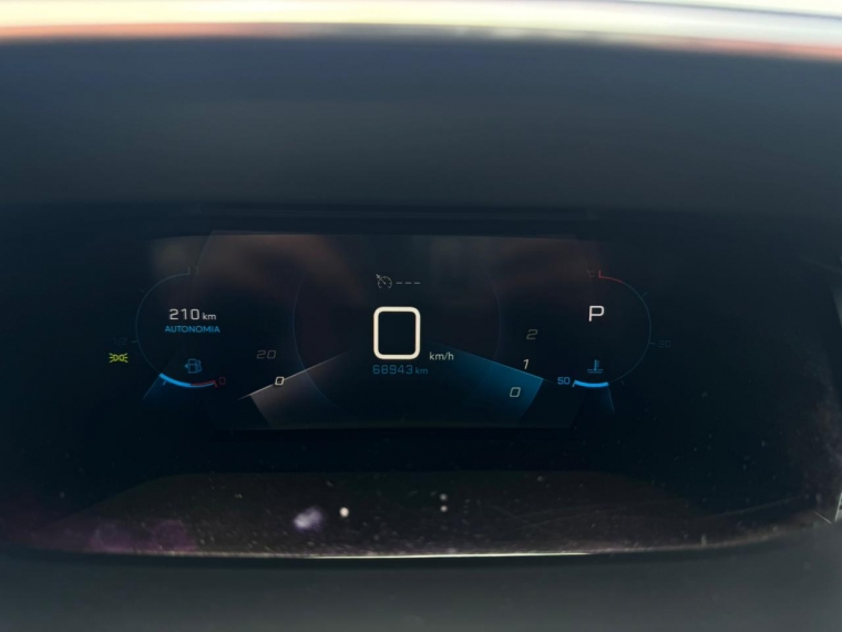 Peugeot 2008 130 Eat8 2021 Usado en G Autos Automotriz - G Autos