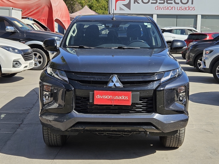Mitsubishi L200 L200 Dakar 4x4 2.2 2024 Usado en Rosselot Usados