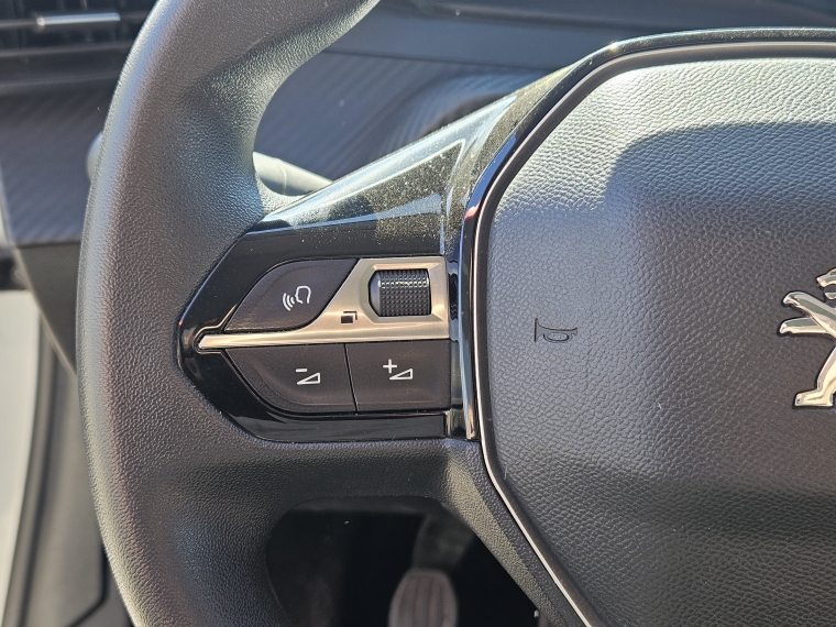 Peugeot 208 Nuevo 208 Style Puretech 75 Mt 1.2 Euro 6b 2024 Usado en Rosselot Usados