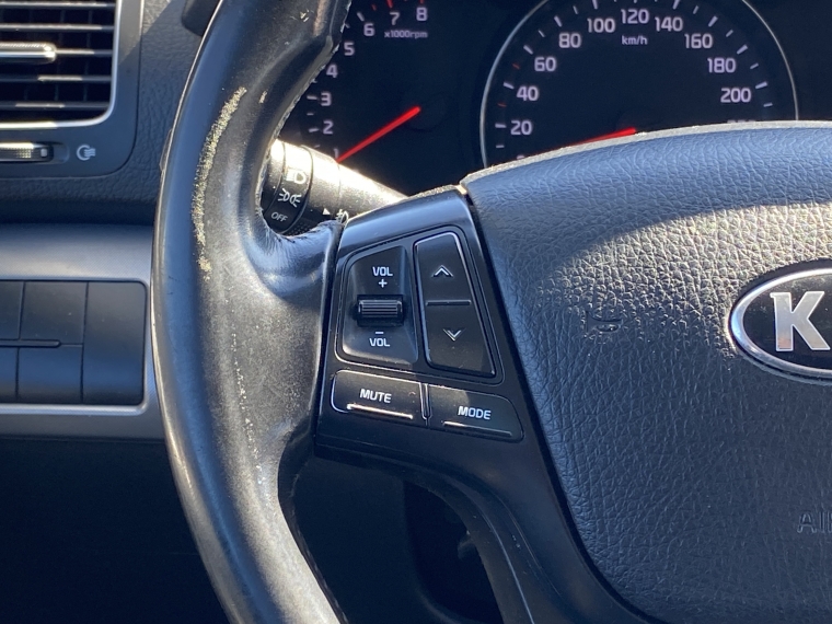 Kia Sorento Sorento Ex 2.4 Aut 2014 Usado en Rosselot Usados