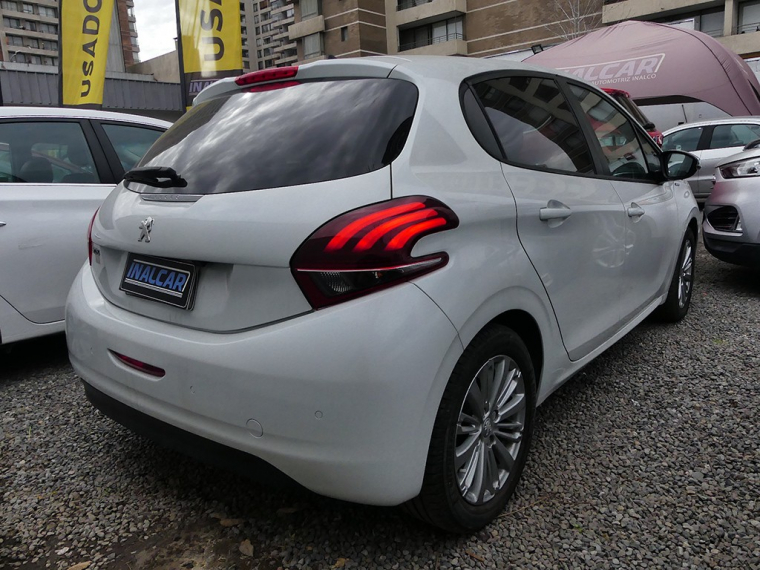 Peugeot 208 Active Signature 2021 Usado  Usado en Webautos.cl