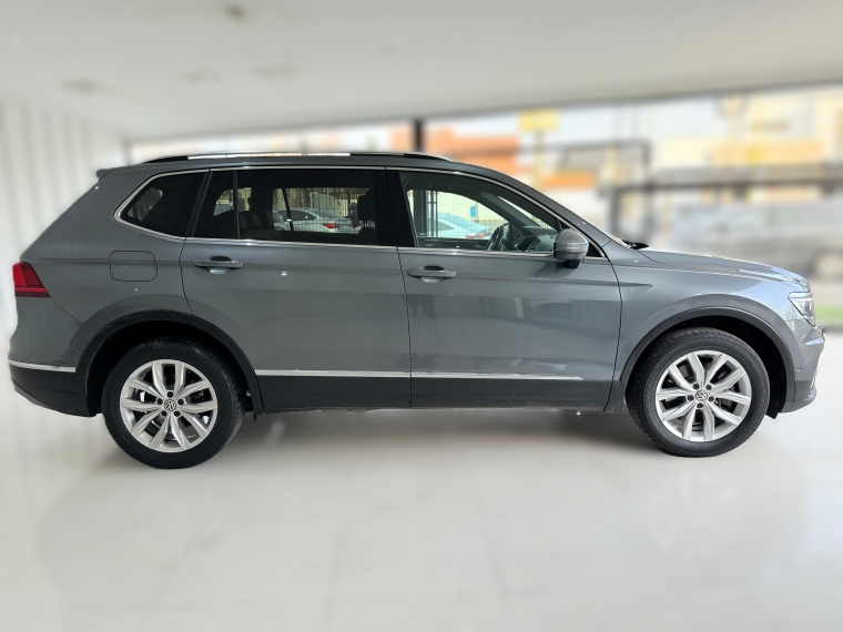 Volkswagen Tiguan Limited Tsi 2.0 Aut  2018 Usado en Automotriz Olea Flaño