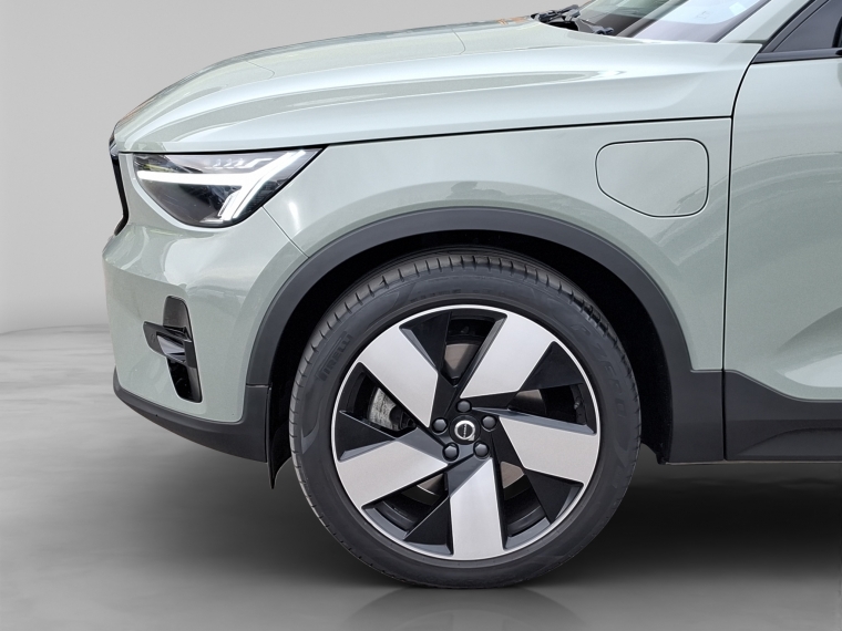 Volvo Xc40 T5 Hybrid R Design 1.5 Aut 2023 Usado Usado en BMW Premium Selection Volvo Xc40 T5 Hybrid R Design 1.5 Aut 2023 Usado Usado en BMW Premium Selection