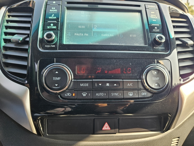 Mitsubishi Montero sport Sport 2.4 2021 Usado  Usado en Kovacs Usados