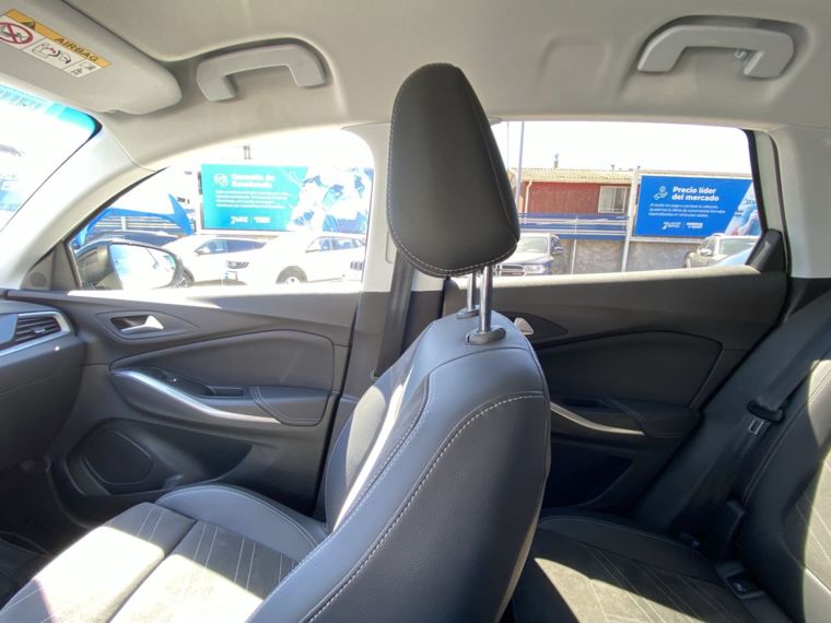 Opel Grandland x 1.2t Gs Line At 5p 2023 Usado  Usado en Webautos.cl