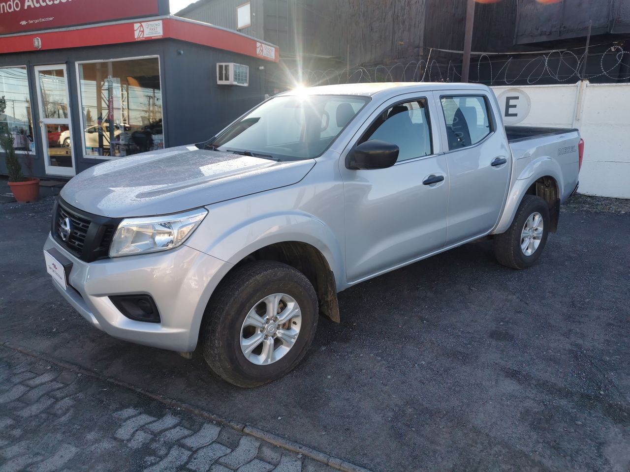 Nissan Np300 Np300 Navara Dcab 4x4 2.3 2021 Usado en Usados de Primera - Sergio Escobar