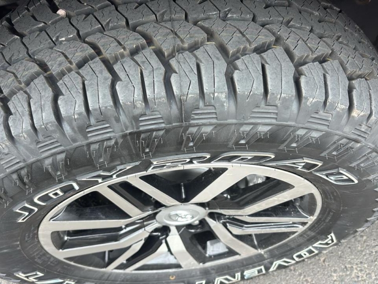 TOYOTA HILUX DX 4X2  2.4 - imagen 7